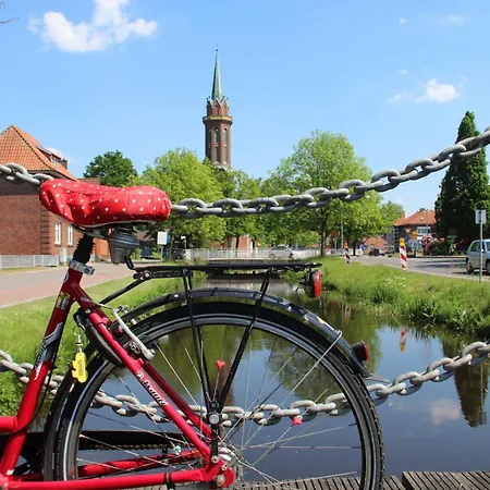 De Buhr, 95106 * Rhauderfehn